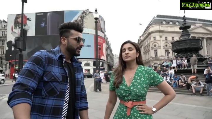 Parineeti Chopra Instagram - Fighting out of nervousness - TRAILER OUT TOMORROW!!! #NamasteEnglandTrailer @arjunkapoor @namasteengland @penmovies @reliance.entertainment #VipulAmrutlalShah