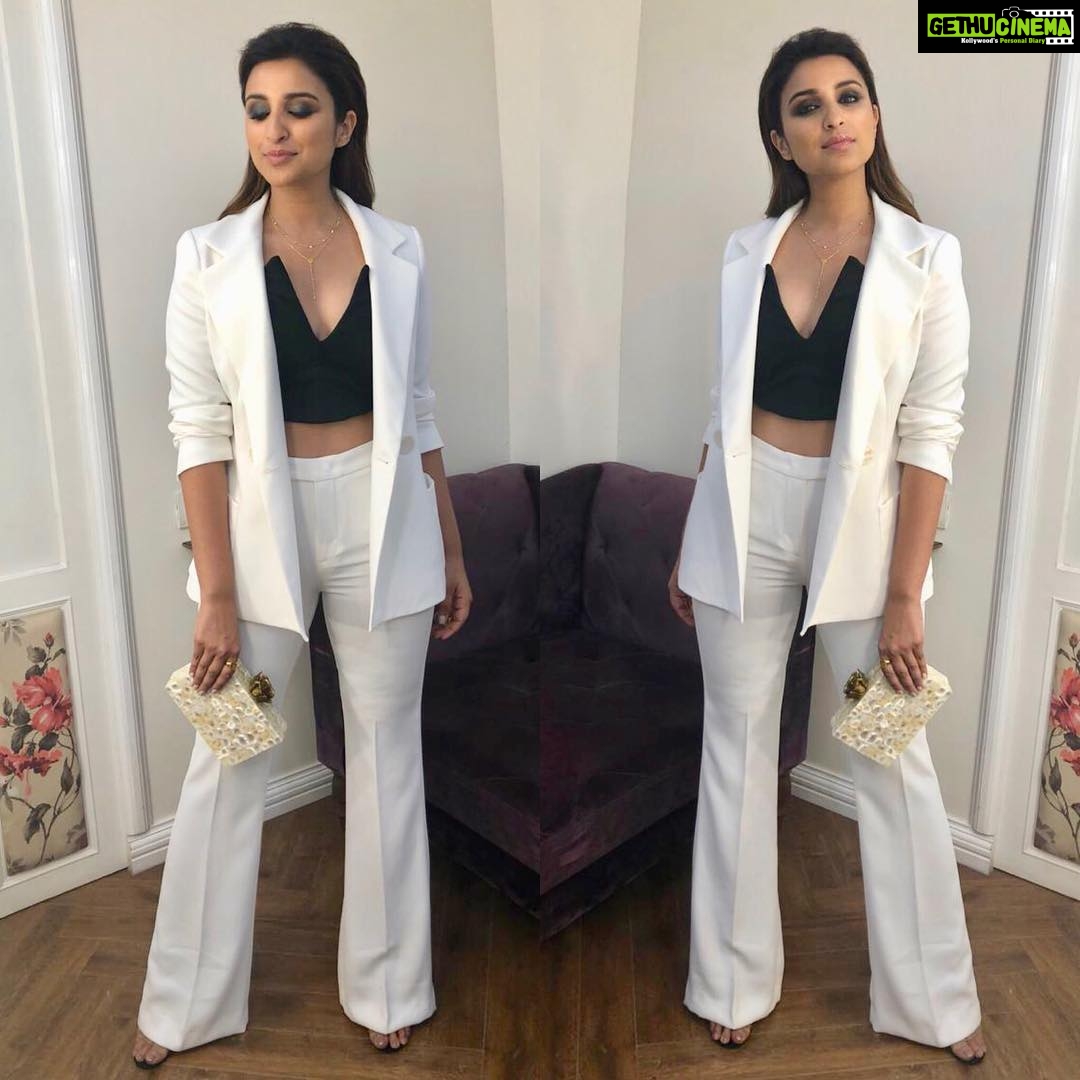 Parineeti Chopra Instagram - Tried something new!! 👀🤓 #NamasteEngland Styled by @sanjanabatra HMU @artinayar @yiannitsapatori Assisted by @ashni4 Mumbai, Maharashtra