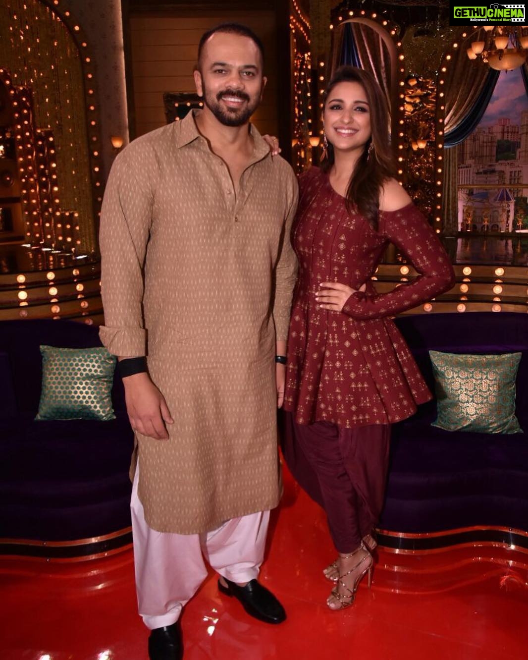 Parineeti Chopra Instagram - The best director in the world. Love you Rohit sir. Humble honest and simple. He helps everyone who has lesser than him. He cares so much about technicians, background artists and dancers. He thinks only about delivering to his audience. Learnt so much from you Rohit sir. You made the experience of Golmaal Again unbelievable. Guys GolmaalAgain out in 5 days. @itsrohitshetty