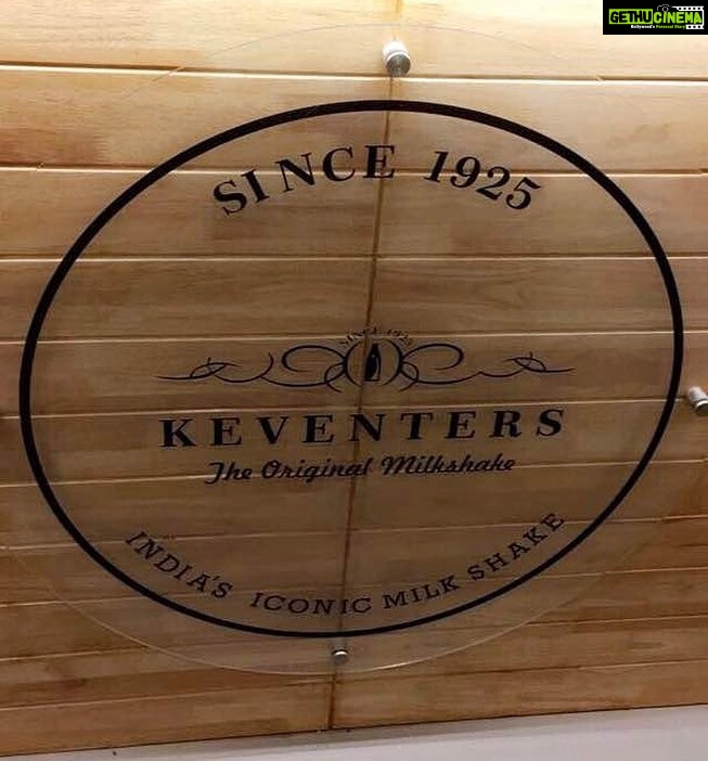 Parineeti Chopra Instagram - Proudest moment!!!!! My babyy brother @thisissahajchopra starts his first business venture!!!! The age old, and my favourite milkshakes in the world - KEVENTERS!! People in ludhiana go cool down at the store NOW OPEN in Kipps Mart, Sarabha Nagar Market, Ludhiana ššš #proudsister