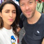 Parineeti Chopra Instagram – HIM. Up & Up ❤️#ChrisMartin @coldplay @glblctznin