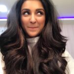 Parineeti Chopra Instagram – There is nothing like too much hair. 😜😜😜🎉🎉🎉😜😜😂❤️❤️#NewBrand COMING SOON!!!