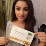 Parineeti Chopra Instagram - I have my invite for the #GiftBeautifulCity event. I just can’t wait to find out who is joining my team at the event. To join me at the event, participate here - http://bit.ly/2cQpJqU. #OPPOF1s