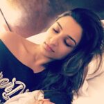 Parineeti Chopra Instagram - PASSED OUT dont know when!! Obviously my team would take advantage!! Haha see you tomorrow Houston :) #DreamTeam2016