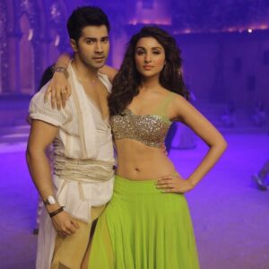 Parineeti Chopra Instagram - Go watch Dishoom guys!! @varundvn killing it with the amazing @thejohnabraham and @jacquelinef143 !! #dishoom #jaanemanaah