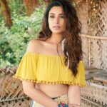 Parineeti Chopra Instagram – Boho in goa ;) @sanjanabatra @marianna_mukuchyan @farrokhchothia