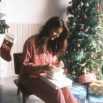 Pooja Hegde Instagram – Christmas mornings 🎄🎄🎄 #home