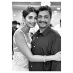 Pooja Hegde Instagram - The funniest man in town and definitely one of the most amusing story tellers I know!! The comedic lens through which you see life is something I wish I had genetically inherited..nevertheless, it’s motivating to see that you can find something to laugh about even in the toughest of situations or days.All I have to do, is really LOOK! Happy Father’s Day,Dad ❤️😘 Love you 🤗