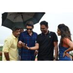 Pooja Hegde Instagram - Caption this! 😂 #maharshi #bts
