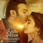 Pooja Hegde Instagram - Love like there's no tomorrow. Presenting the first from #MusicalOfAges #Radheshyam, #AashiquiAaGayi by @mithoon11 & @arijitsingh Starring @actorprabhas & @hegdepooja Directed by @director_radhaa Presented by #KrishnamRaju garu Produced by #BhushanKumar @tseries.official @tseriesfilms #Vamsi @uppalapatipramod & @praseedhauppalapati #AAFilms @gopikrishnamvs @manojinfilm @ericpillai #RRaveendar @hussain.dalal @abbasdalal #KotagiriVenkateswarRao @resulpookutty @vaibhavi.merchant @iamanil #kamalakannan