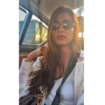 Pooja Hegde Instagram - Dear Universe, Let today be amazeee ✨🙏🏻😃 Thank you 😃 ☀️😎☀️