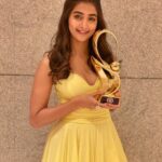 Pooja Hegde Instagram - Thank you Zee Awards but mostly thank you to my fans...”Popular Choice”, “Favourite actor”...these are titles that are possible because of the love you’ll give me..u go out there, buy the tickets and watch my films, YOU make me popular. Thank you for the undying love, the support, for standing up for me and by my side....hope to make u’ll even more proud in 2020 😘😘😘 @zeecineawards