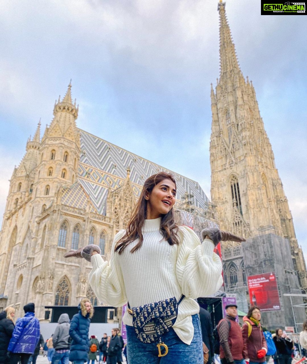 Pooja Hegde Instagram - Happy New Year everyone 🥰❤️ #welcome2020