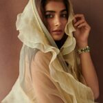 Pooja Hegde Instagram – Not your regular Red Riding Hood 😉☺️ @weddingvows.in