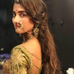 Pooja Hegde Instagram – Throwback to my first look test for #Housefull4 in my period look as Rajkumari Mala ❤️ Just took out my phone and took some pictures in the dressing room,to see how it was looking..what say? 😃 #Minimalmakeup #princess #gettingIntoTheCharacter