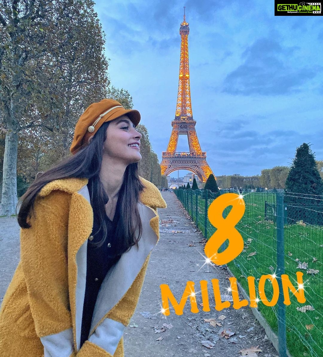 Pooja Hegde Instagram - 8 MILLION!!! And it was perfect that I touched 8 million in the city of LOVE...You’ll make me smile. Thank you my lovelies 😘❤️ #love #paris #IFellForYou #loveiseverything Tour Eiffel