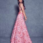 Pooja Hegde Instagram – Fire,ice and everything nice 🌸🌷💥 @mmalhotraworld @diosajewels @suhasshinde1 @sahithya.shetty