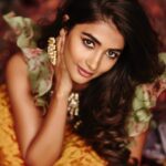 Pooja Hegde Instagram - It’s all about the eye contact 😉💥