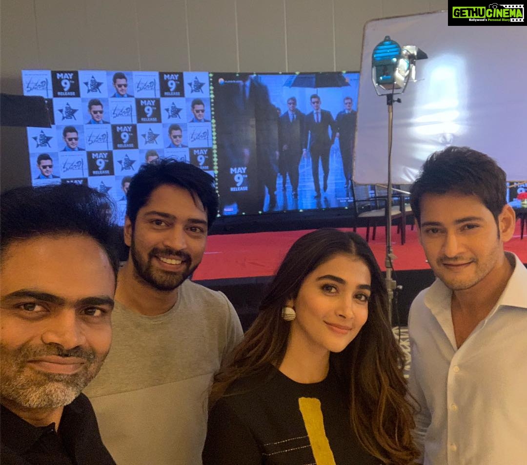 Pooja Hegde Instagram - And so it begins in full swing....#Maharshi Promotions time 😀 @urstrulymahesh @directorvamshi @allari_naresh #MaheshBabu #maharshionmay9th