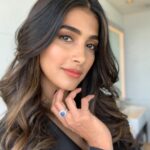 Pooja Hegde Instagram - Mirror Mirror on the wall.........