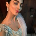 Pooja Hegde Instagram - A Diwali Kiss for all you lovelies ❤️😘 Happy Diwali!!!! Muahhhhhhhhh
