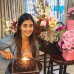 Pooja Hegde Instagram – Truly felt loved this birthday…Thank you for all your wishes,I am blessed and filled with gratitude …To my fans,you’ll have made this birthday special,will try and respond to as many of u’ll soon ❤️😘 Love you 😍😍😍😍 #blessed #gratitude