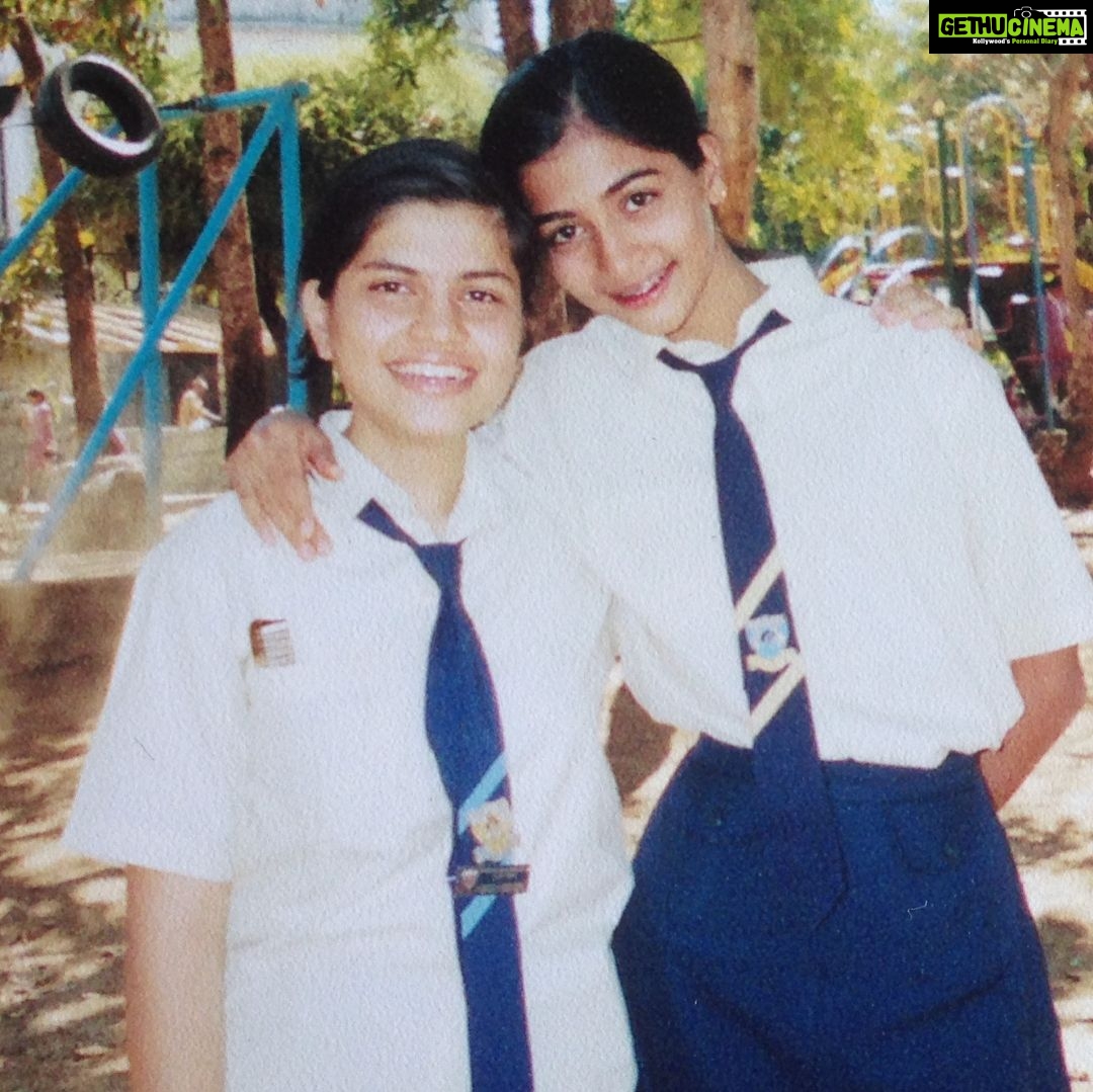 Pooja Hegde Instagram - Happy Birthday to the NICEST human being I know, @minionmiti ❤️She’s the Buttercup to my Blossoms,Miranda to my Carrie and Headgirl to my average student (NO idea how we were friends in school)😂 If I ever need someone to be brutally honest about my life,I know ur just a call away🤕😂 Thank u for keeping me sane and teaching me how to be kind,I learn that from you.Love you❤️ #bestie #meridoctordost #friendslikefamily #chuddybuddy