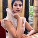 Pooja Hegde Instagram - Princess vibes for Miss India West Zone 2018 👸🏼 in @gauravguptaofficial @tanghavri @suhasshinde1 @sahithya.shetty #MissIndiaWest2018