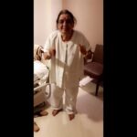 Pooja Hegde Instagram - ‪My grandmom has been in d hospital for a couple of days now..as soon as she saw my promo of #JigeluRani it made her so happy she got up and started dancing..it’s like it gave her this sudden burst of energy..THIS is why I do what I do :’) Mind you,this is a lady who doesn’t know a word of Telugu but is still loving it 😂She totally made my day.. P.S-She’s trying to do a step from the song..🤣❤️ #83yearsyoung #cutest #whatmoviescando #Rangasthalam #myreward