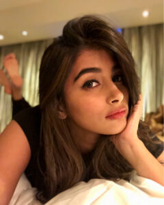 Pooja Hegde Instagram - Randomness 🙇🏻‍♀️☺️☺️