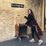 Pooja Hegde Instagram - See you guys...I’m off to Hogwarts 🤓😀💥💥#mylettercamein #hogwarts #potterhead #harrypotter Harry Potter Platform 9 3/4 Photo Booth