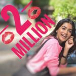 Pooja Hegde Instagram – Flashing you’ll a 2 MILLION watt smile.Thank you for the continued love ❤️..and to the one’s who just started following me..WELCOME,it’s gonna be a fun,goofy,sexy,loving ride😂😉😌
#instafamilygrows #grateful #BiggerStronger #2million