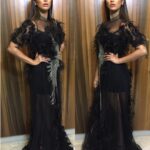 Pooja Hegde Instagram - Feather love in @falgunishanepeacockindia for last night's @hellomagindia show 🖤🖤 #gonnaflyaway #blackisbeautiful #blackswan Hmu- @suhasshinde1 @nidhiagarwalmua