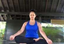 Pooja Kumar Instagram - #internationalyogaday the best way to combine mind, body, and soul together. #yoga #actress #healthy #tamil #indonesia #bali #relaxation #rejuvenation