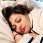 Pooja Kumar Instagram - Sleep is so important for the mind, body, and skin. Make sure you get 7-8 hours everyday and tell me how you feel!! #skin #indian #beautytips #wellness #heathy