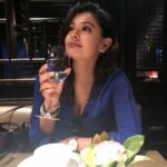 Pooja Kumar Instagram - Love the #hakkasan restaurant in #London! The #food is delicious and atmosphere is eclectic! I have always felt when you eat right you feel right! Food is the fuel we need for our bodies to move forward! #foodie #actress #lifeisprecious #asianfood #sushi #luckytobeworking #england