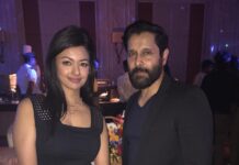 Pooja Kumar Instagram - A very #hbd to @chiyaan.official Here is wishing a lifetime of happiness to one of the most humble and caring people I know!! #hbd super star!! 🎊🎂🎂🍰🧁🍦