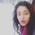 Pooja Kumar Instagram - The first #snow in #nyc #snowstorm2018 #freezing