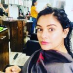 Pooja Kumar Instagram - I’m really scared about what she’s going to do to my hair!! #lucky #fearless #livehealthy #womeninentertainment