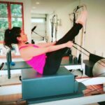 Pooja Kumar Instagram – @adelenetearle love my #pilates trainer!! Can you guess how long I held this pose?