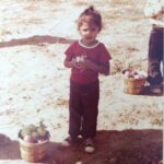 Pooja Kumar Instagram – #tbt I was picking apples at my dads house in #dehradun and started to eat one cause I got hungry! At least I didn’t let them go to waste!! #memories #india #foodie #healthy