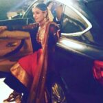 Pooja Kumar Instagram - #tbt one of my favorite shoots and this was a candid still of me getting to the location. Thanks #Rahul!