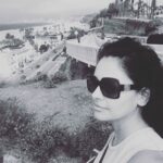 Pooja Kumar Instagram – I’m one with #nature and speeding above the highway. #nomakeuplook #la