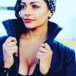 Pooja Kumar Instagram – Confidence is beautiful. #beauty #nayali #athletic #confidence #peace @nayali.la