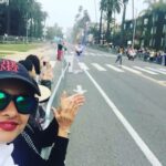 Pooja Kumar Instagram - #lamarathon cheered on the woman winner, Ogla Kimaiyo! #motivation #inspiration #justdoit