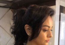 Pooja Kumar Instagram - This was one of my looks for the film Anamika premiering on Wednesday on Zee 5 cine! Thank you to @prakatwork and team for doing an amazing job!!! #workmode #actress #womenempowerment #women #hindi #priyadarshan #venus #forbiddenlove
