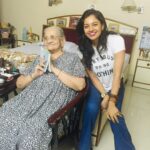 Pooja Kumar Instagram - Happy 92nd Birthday Nani!!! Sorry I missed you in person this year but will see you soon!! Keep laughing, entertaining, reading, and eating the vegetable cutlets you love! You are the pillar we lean on so thank you for all your guidance! #grandma #india #america #lucknow #grandkids #greatgrandkids #memories #humanity #treatyourself #treasure #kindness #womenempowerment