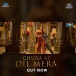 Pranitha Subhash Instagram - Ready to catch up on #ChuraKeDilMera 2.0! #Hungama2 🤩 Song out in an hour. 💃🕺 @theshilpashetty @meezaanj @rajpalofficial #PareshRawal @iam_johnylever @jainrtn @priyadarshan.official actormanojjoshi @anumalikmusic @bennydayalofficial @anmolmalik5 @sameeranjaanofficial @RakeshJain2502 @csanchita @venusmovies @eaglemusicind @disneyplushotstarvip