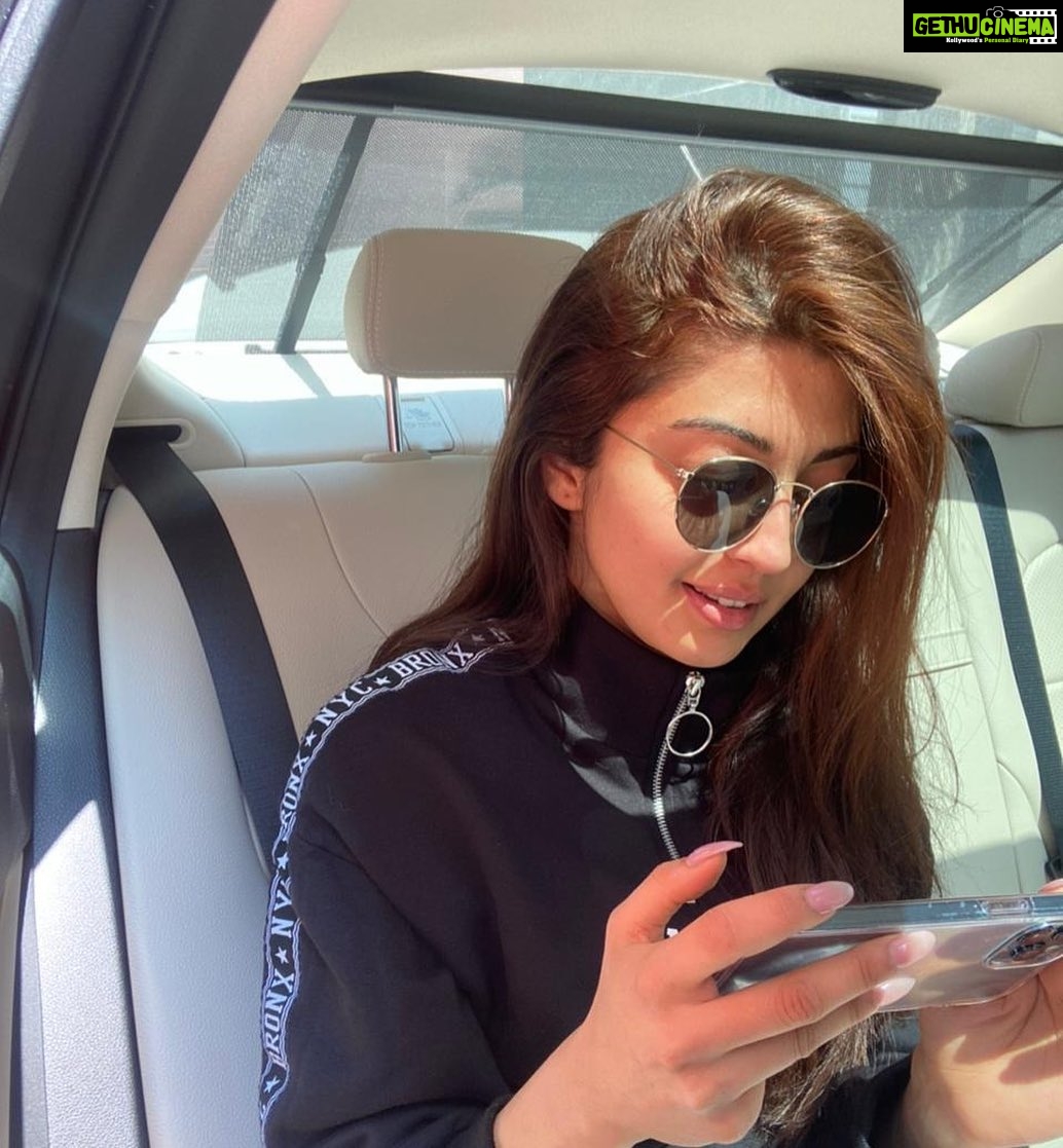 Pranitha Subhash Instagram - Do you have a dedicated time slot for online skill gaming? I do, it’s when I’m returning home from the gym, everyday! It can be a real cool down after the intense workout. Tell me about your game time in the comments :) Learn more about the future of the gaming industry with @game_for_future , an initiative of @Allindiagamingfederation @timesofindia @vijaykarnataka Know more: www.gameforfuture.com #AIGF #GameForFuture #TimesOfIndia #VijayKarnataka #Webinar #AskTheExpert #ShareYourOpinion #Resources