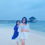 Pranitha Subhash Instagram - Seas the Day ! 🏝 🌊 Boss girls on the beach 😋🙃 @madhudaitota I can’t believe this is a throwback picture already 🙃🙃